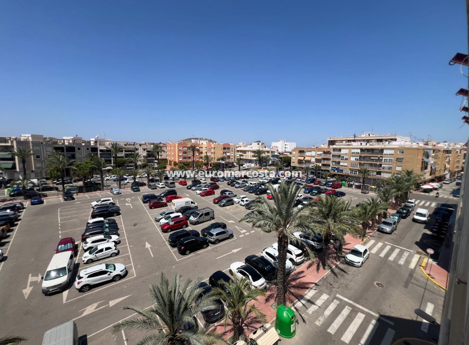 Sale - Apartment / flat - Guardamar del Segura