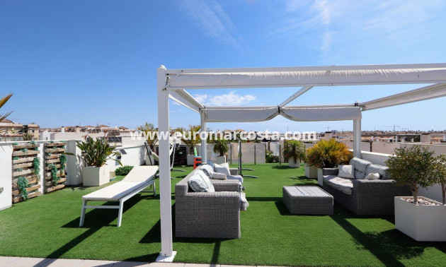 Sale - Chalet - Orihuela Costa