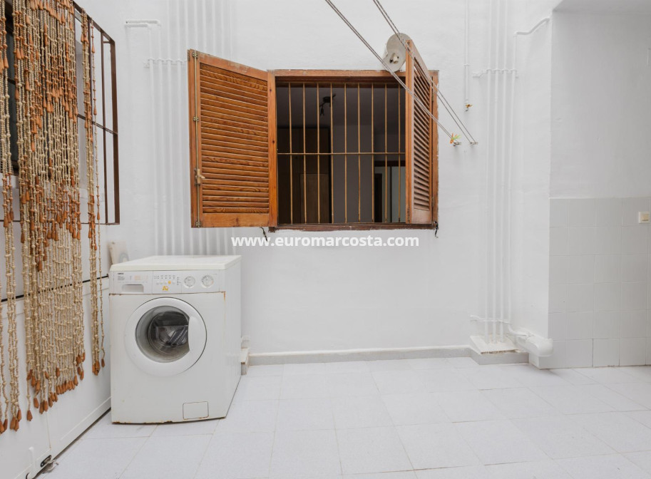 Venta - Apartamento / piso - Torrevieja - TORREVIEJA