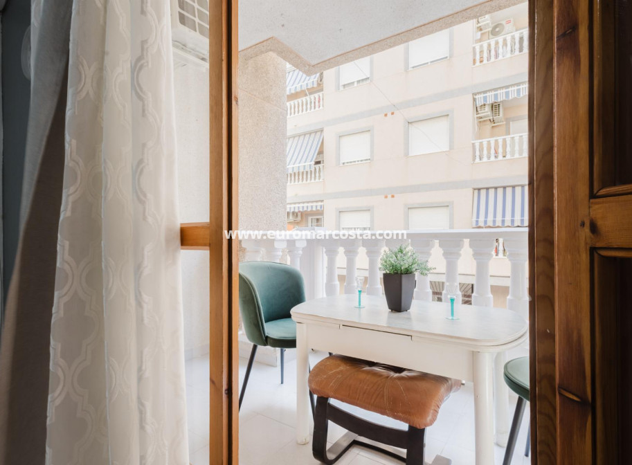 Venta - Apartamento / piso - Torrevieja - TORREVIEJA