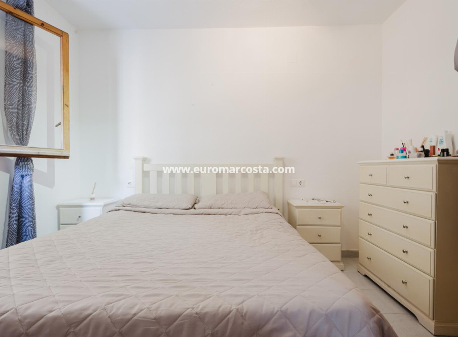 Venta - Apartamento / piso - Torrevieja - TORREVIEJA