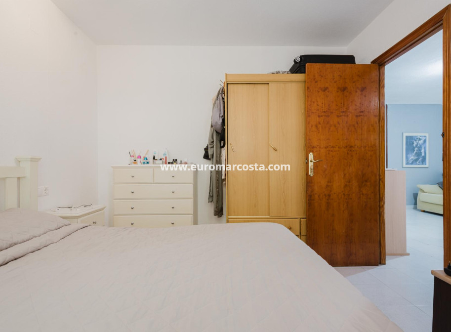 Venta - Apartamento / piso - Torrevieja - TORREVIEJA