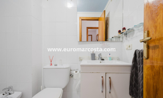 Venta - Apartamento / piso - Torrevieja - TORREVIEJA