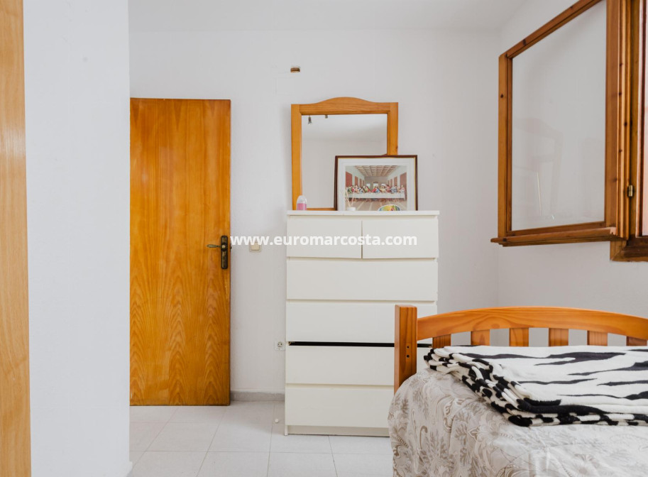 Venta - Apartamento / piso - Torrevieja - TORREVIEJA