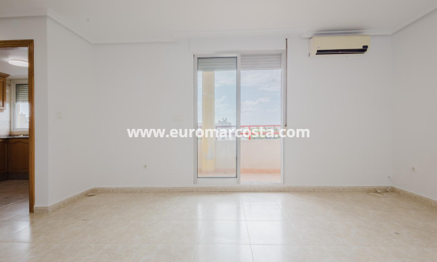 Venta - Apartamento / piso - Torrevieja - TORREVIEJA