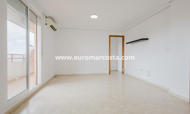 Venta - Apartamento / piso - Torrevieja - TORREVIEJA