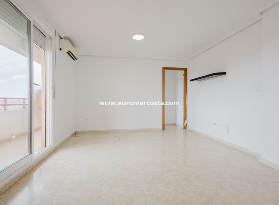 Venta - Apartamento / piso - Torrevieja - TORREVIEJA