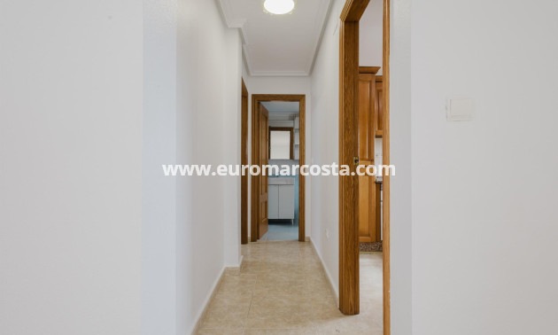Venta - Apartamento / piso - Torrevieja - TORREVIEJA