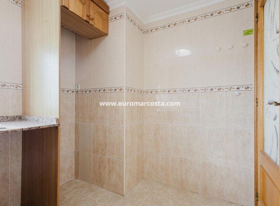 Venta - Apartamento / piso - Torrevieja - TORREVIEJA