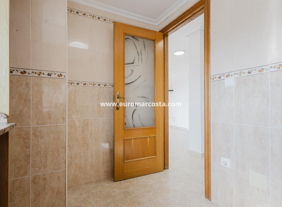 Venta - Apartamento / piso - Torrevieja - TORREVIEJA