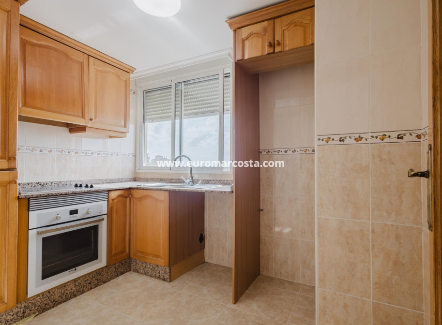 Venta - Apartamento / piso - Torrevieja - TORREVIEJA