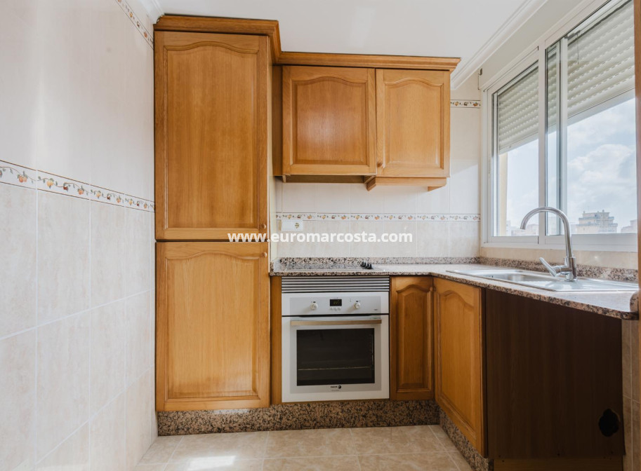 Venta - Apartamento / piso - Torrevieja - TORREVIEJA