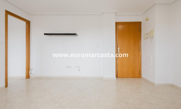 Venta - Apartamento / piso - Torrevieja - TORREVIEJA