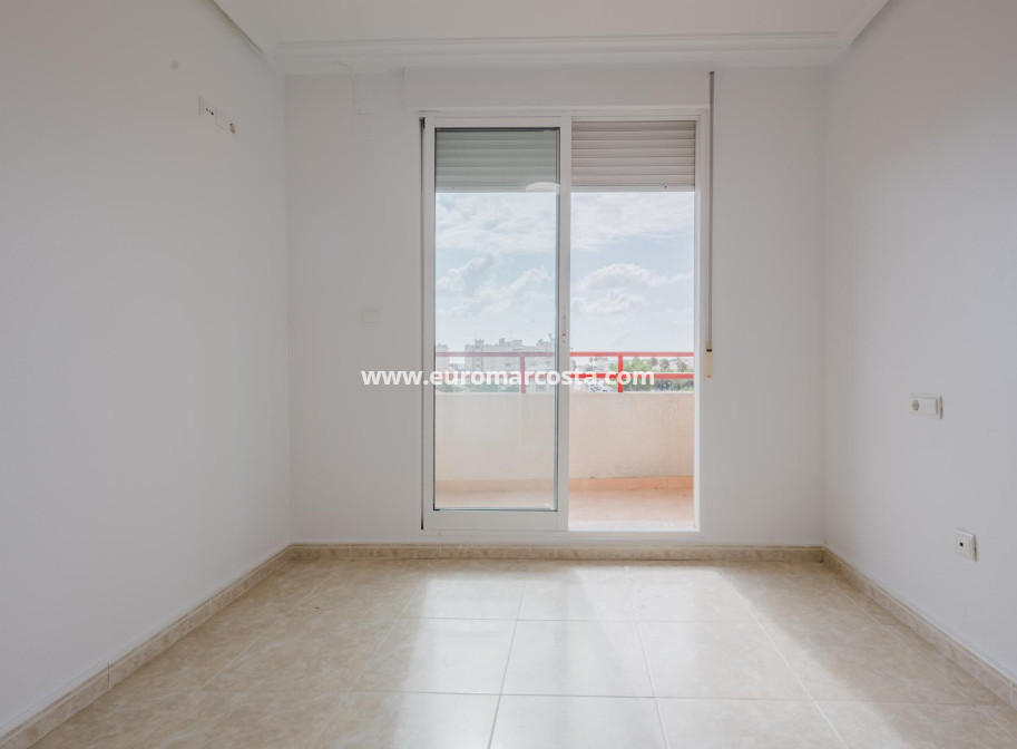 Venta - Apartamento / piso - Torrevieja - TORREVIEJA