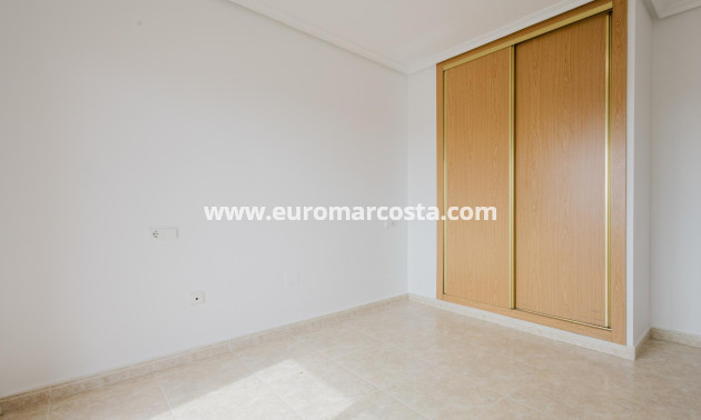 Venta - Apartamento / piso - Torrevieja - TORREVIEJA