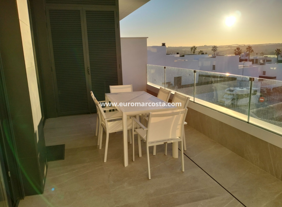 Sale - Apartment / flat - Benijofar