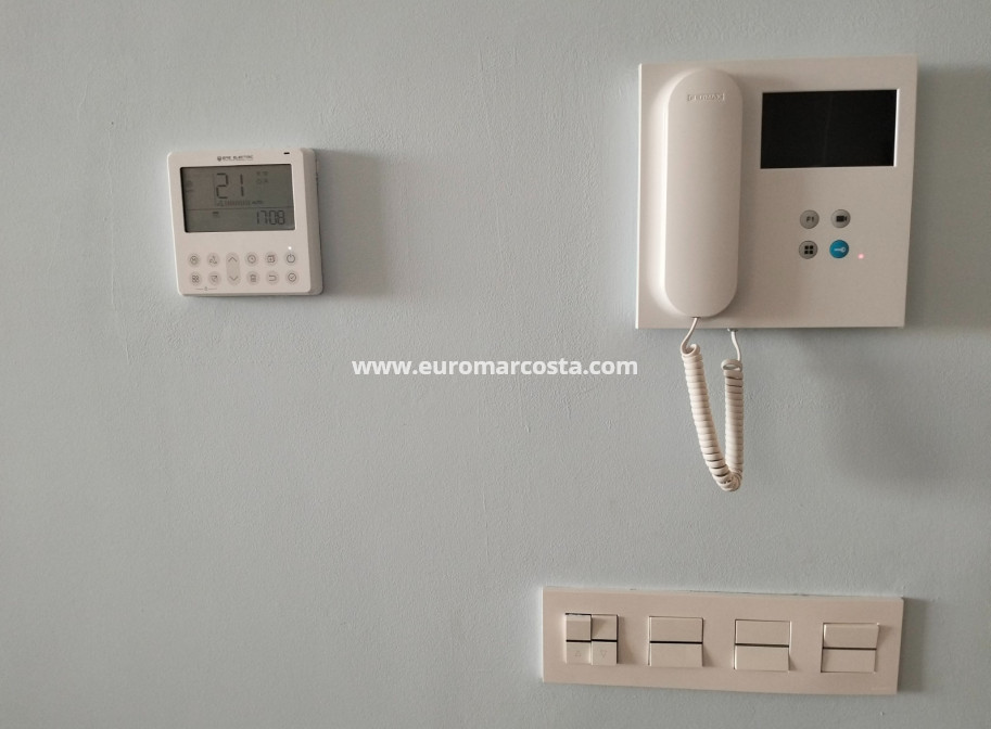 Sale - Apartment / flat - Benijofar