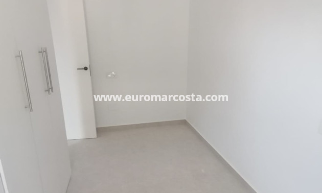 Objekte zum Wiederverkauf - Penthouse - Torrevieja - La Mata
