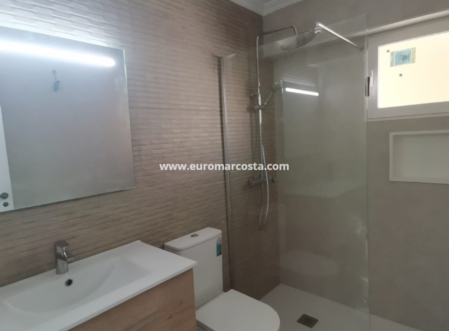Objekte zum Wiederverkauf - Penthouse - Torrevieja - La Mata