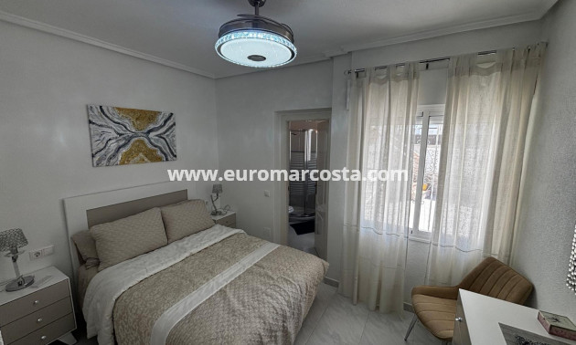 Objekte zum Wiederverkauf - Bungalow - Ciudad Quesada - Pueblo Bravo