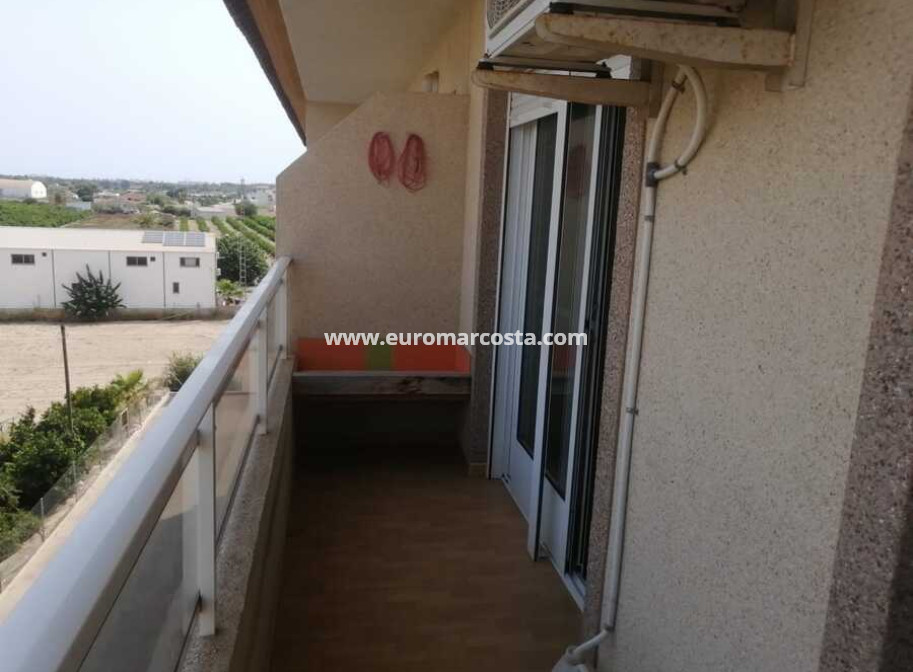 Objekte zum Wiederverkauf - Wohnung - Formentera del Segura