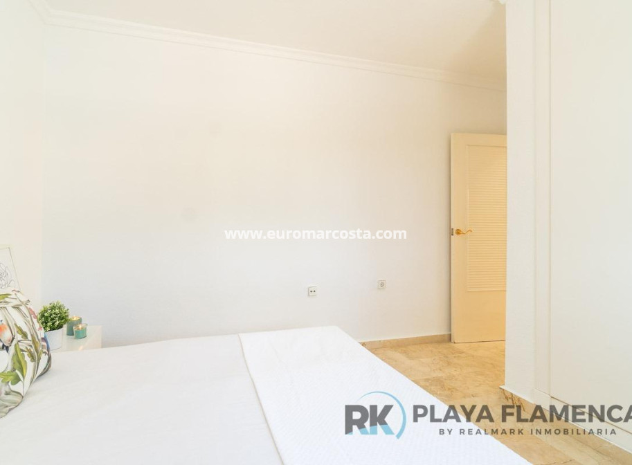Sale - Villa - Orihuela Costa