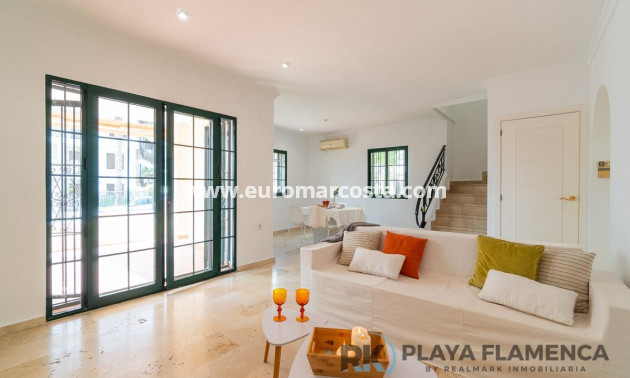 Sale - Villa - Orihuela Costa