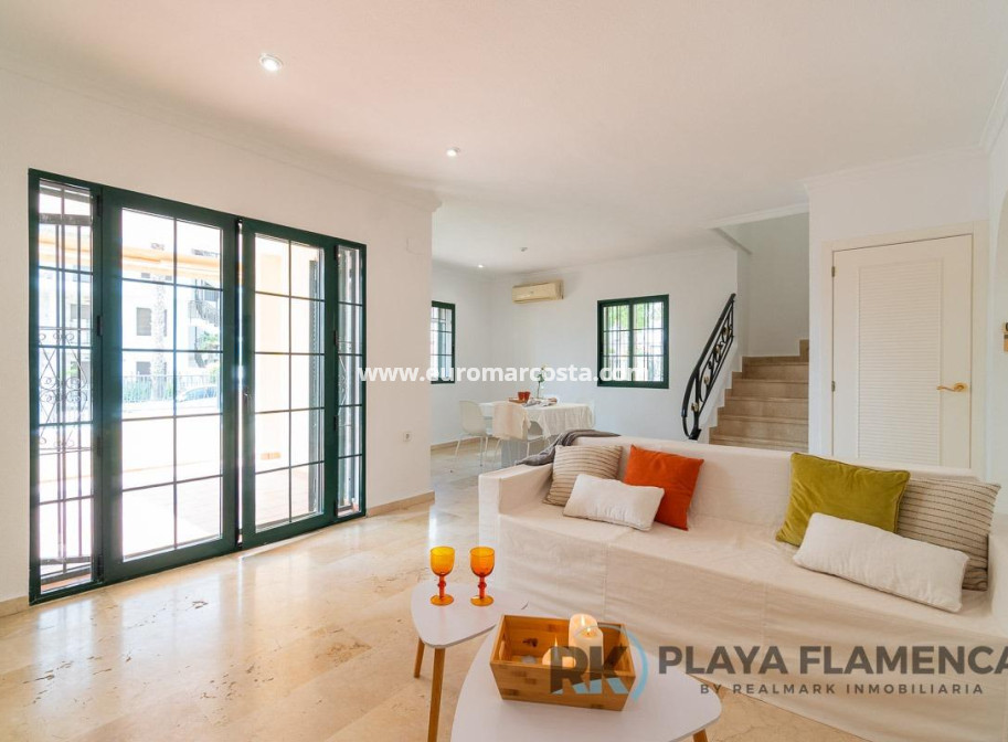 Sale - Villa - Orihuela Costa