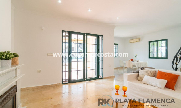 Sale - Villa - Orihuela Costa