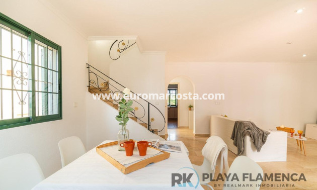 Sale - Villa - Orihuela Costa