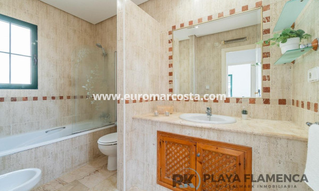 Sale - Villa - Orihuela Costa