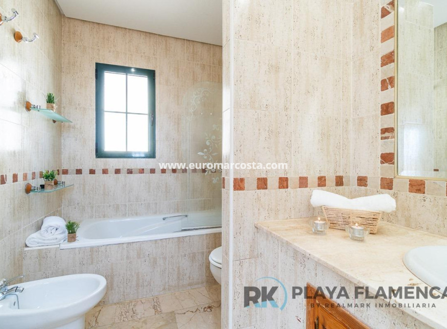 Sale - Villa - Orihuela Costa