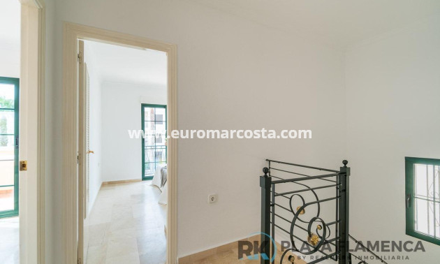 Sale - Villa - Orihuela Costa