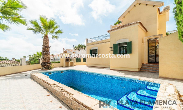 Sale - Villa - Orihuela Costa