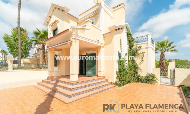 Sale - Villa - Orihuela Costa