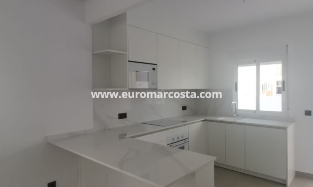 Sale - Villa - Orihuela