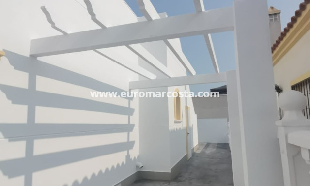 Sale - Villa - Orihuela