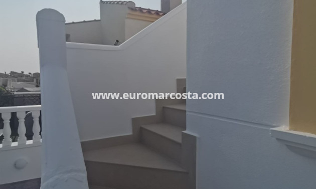 Sale - Villa - Orihuela