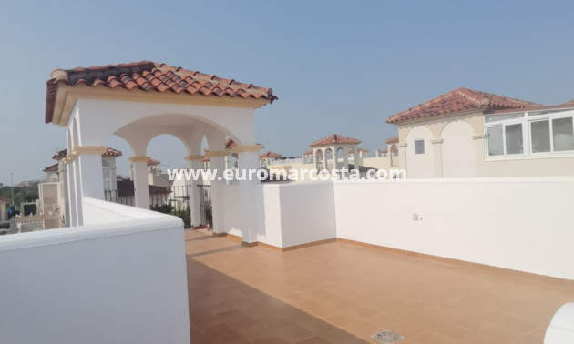 Sale - Villa - Orihuela