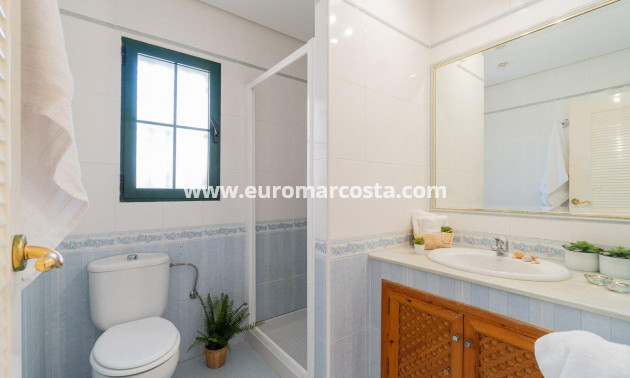 Sale - Villa - Orihuela Costa