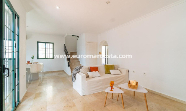 Sale - Villa - Orihuela Costa