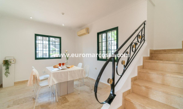 Sale - Villa - Orihuela Costa