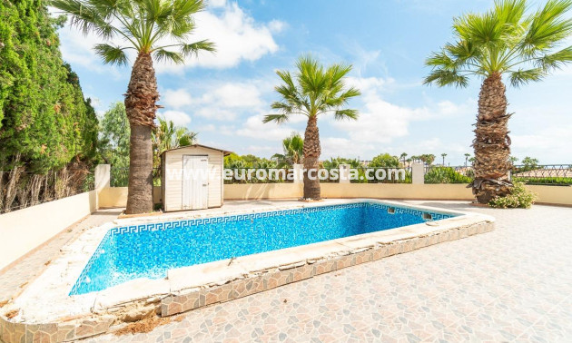 Sale - Villa - Orihuela Costa