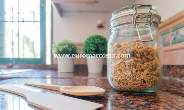 Sale - Villa - Orihuela Costa