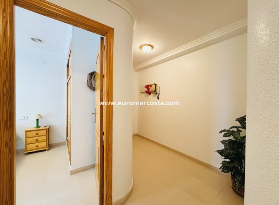 Objekte zum Wiederverkauf - Wohnung - La Mata