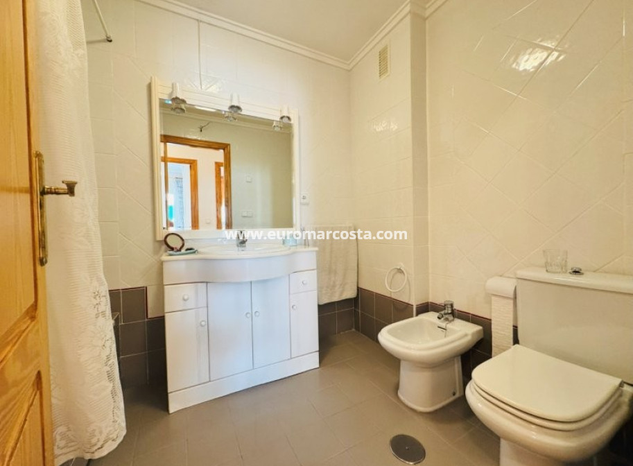 Objekte zum Wiederverkauf - Wohnung - La Mata