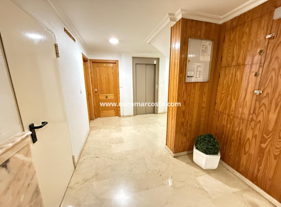 Sale - Apartment / flat - Guardamar del Segura