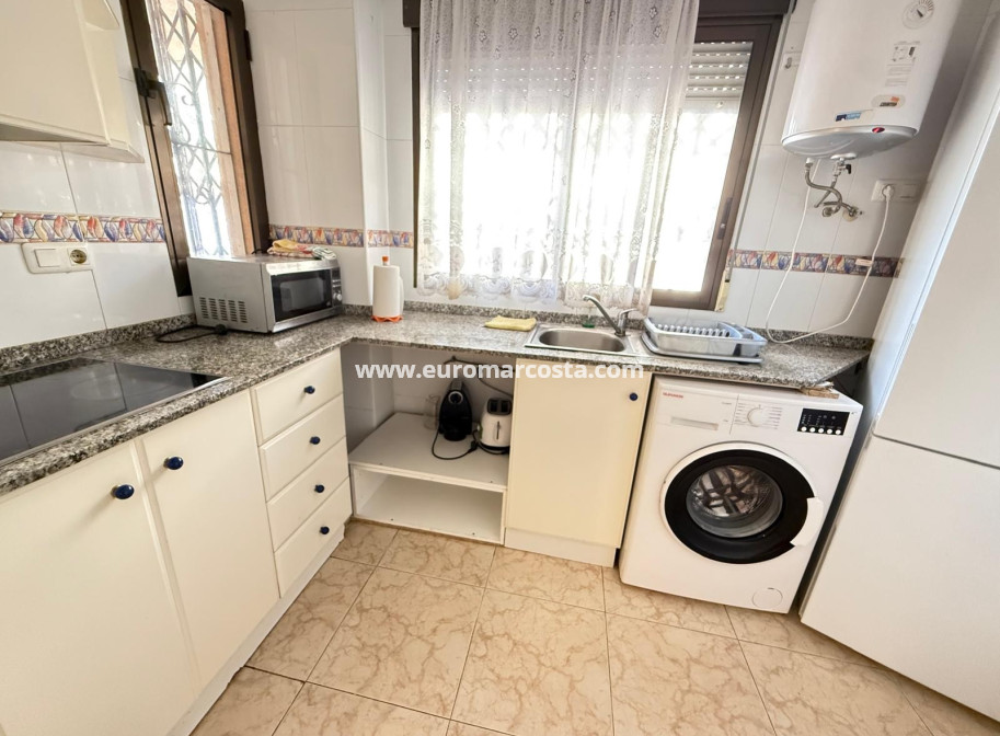 Sale - Apartment / flat - Guardamar del Segura