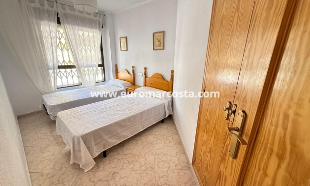 Sale - Apartment / flat - Guardamar del Segura