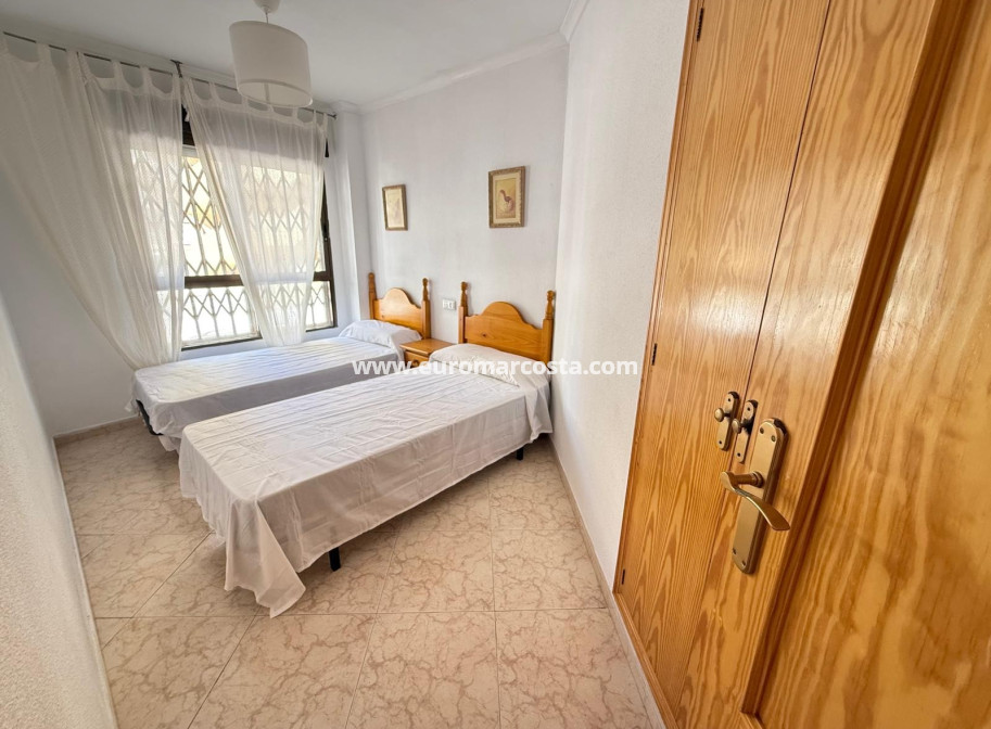 Sale - Apartment / flat - Guardamar del Segura